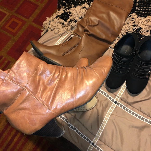 Boots - Picture 3 of 4